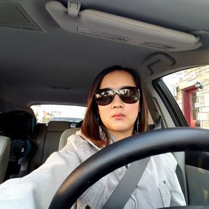 Meet your Posher, Ngoc